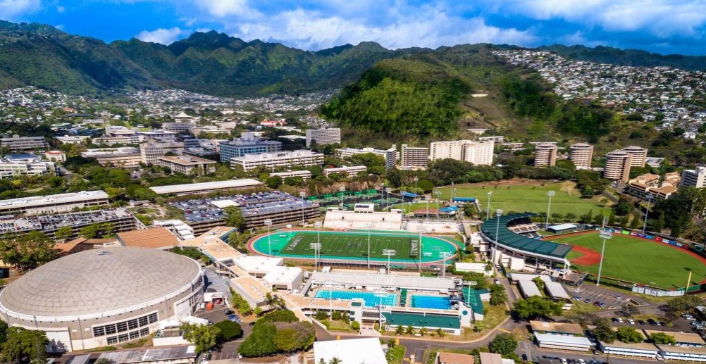 Hawaii scholarships and grants